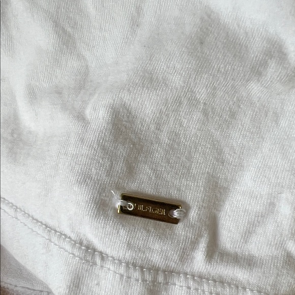 Tommy Hilfiger Medium white tee shirt sheer embroidery sleeve shoulders - Picture 3 of 6